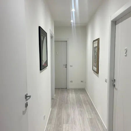 Borghesi Apartment - Nel Centro Di Parma ! Exterior photo