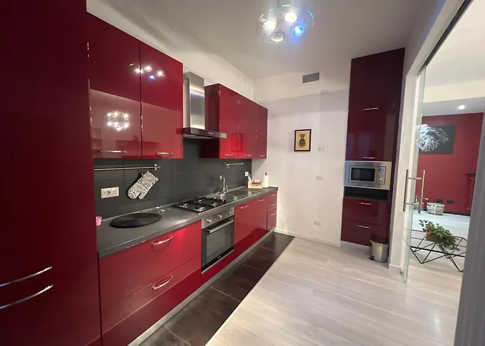 Borghesi Apartment - Nel Centro Di Parma !