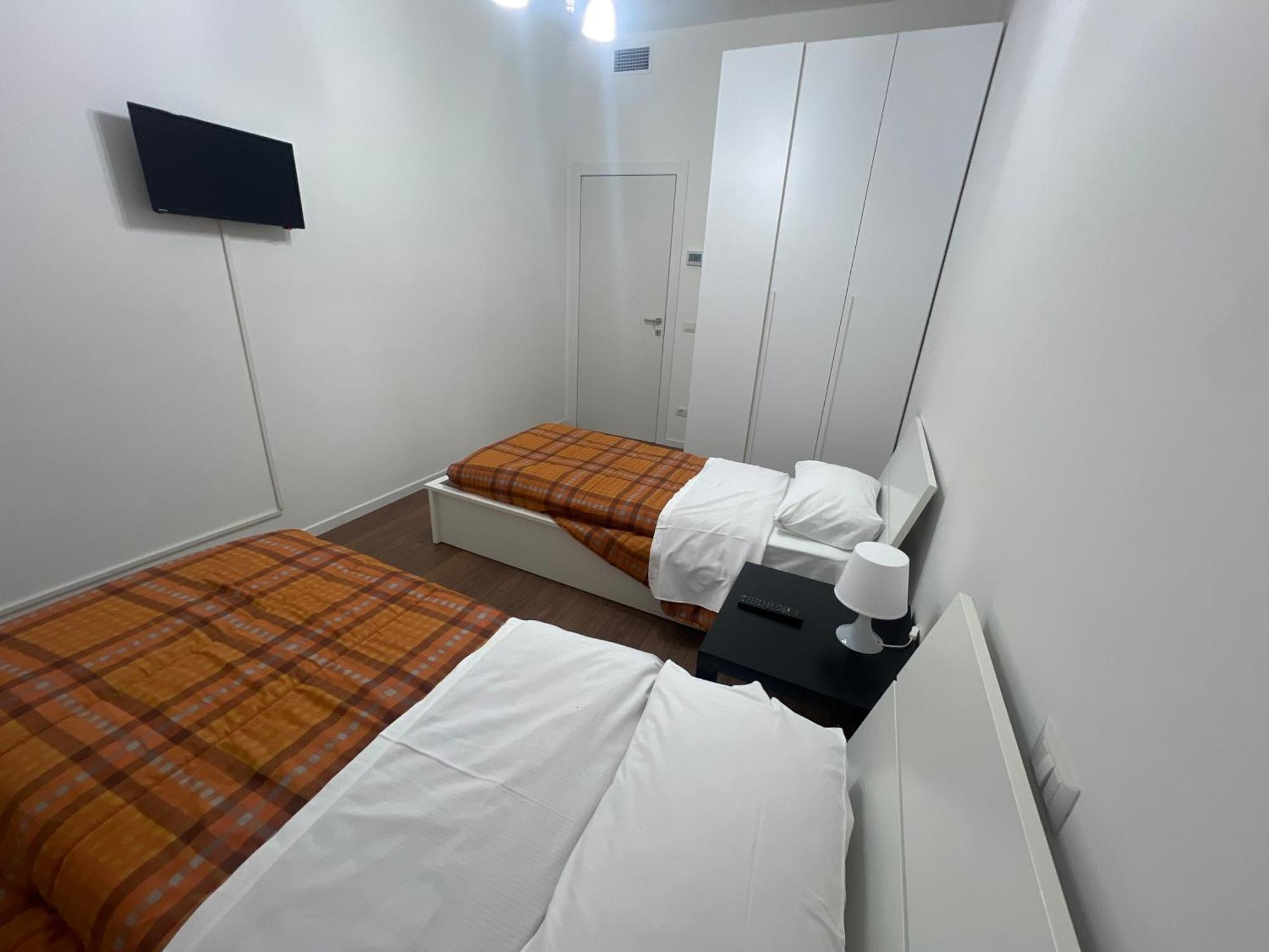 Apartment Borghesi - Nel Centro Di ! Parma